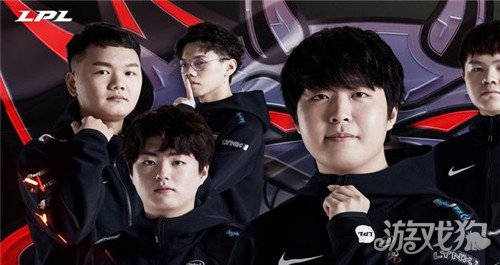 在足球的世 在足球的世